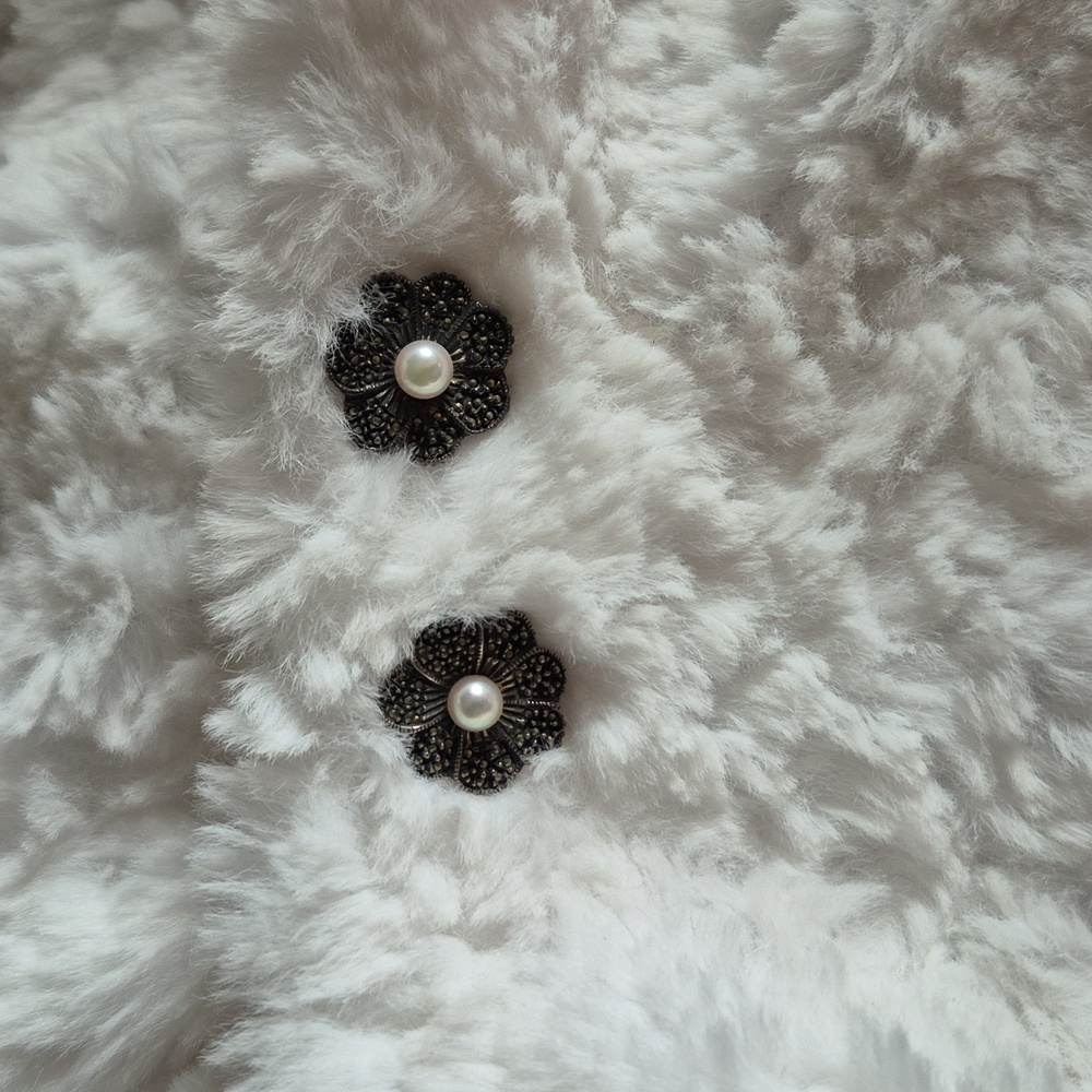 Daisy Floral 925 Silver Marcasite & Pearl Earrings